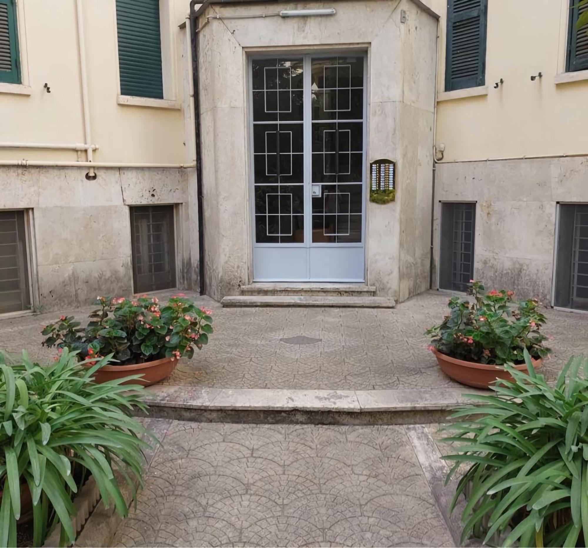Rosy Apartment Rome — Photos 2